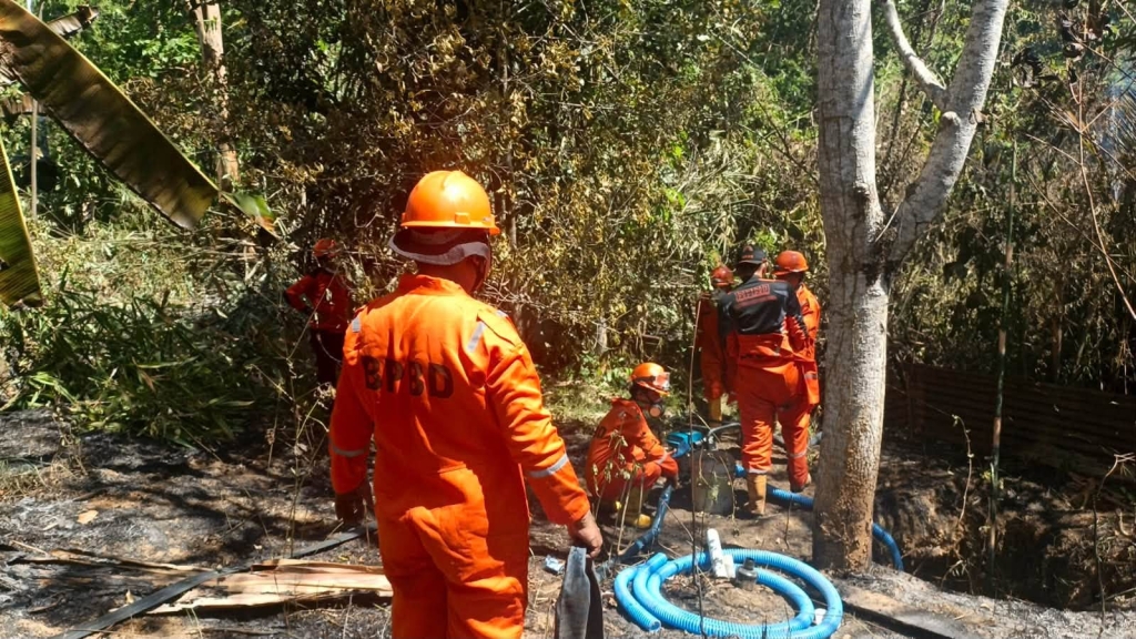 Karhutla Hanguskan 1 Hektare Perkebunan di Desa Longori