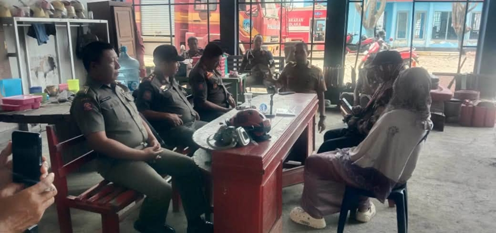 Tertibkan Sapi Berkeliaran, Satpol PP dan Kelurahan Lamokato Turun Langsung